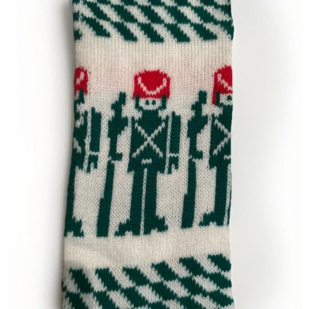 Vintage Knit Sweater‎ Style Christmas Stockings Lot of 4 Red Green White Kitschy